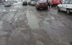 Desprins din bancuri. Se întâmplă în România În loc să fie astupate, gropile vor fi semnalizate pe hartă pentru a fi ocolite