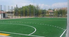 Casele mortuare, în continuare în construcţie Baza sportivă din Ciocârlia, inaugurată săptămâna aceasta