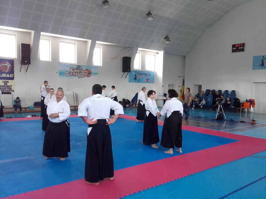 maestrul este la constanta inspirat de un film sa practice aikido shihan dan corneliu ionescu a devenit maestrul este la constanta inspirat de un film sa practice aikido shihan dan corneliu ionescu a devenit