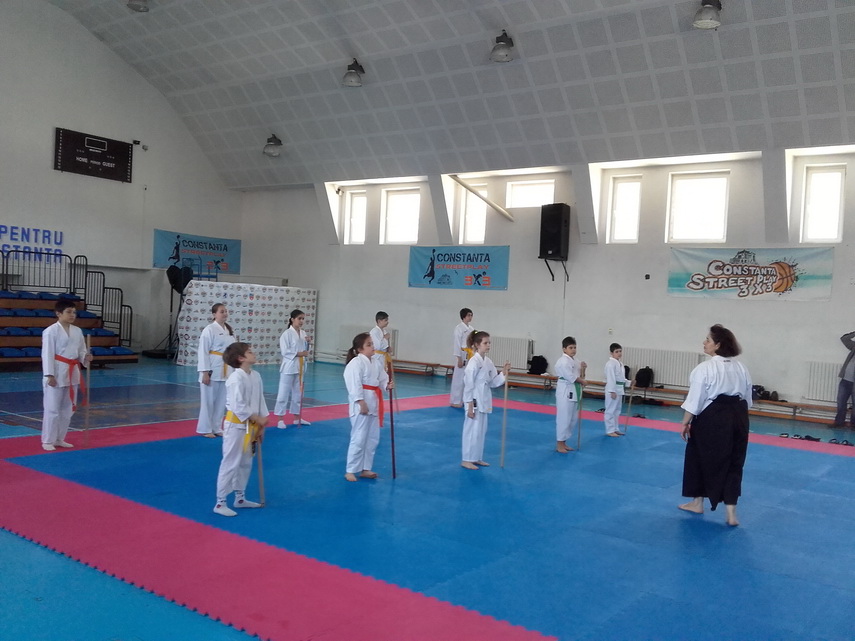 maestrul este la constanta inspirat de un film sa practice aikido shihan dan corneliu ionescu a devenit maestrul este la constanta inspirat de un film sa practice aikido shihan dan corneliu ionescu a devenit