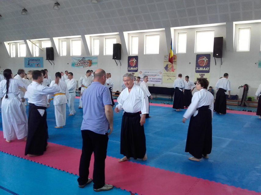 maestrul este la constanta inspirat de un film sa practice aikido shihan dan corneliu ionescu a devenit maestrul este la constanta inspirat de un film sa practice aikido shihan dan corneliu ionescu a devenit