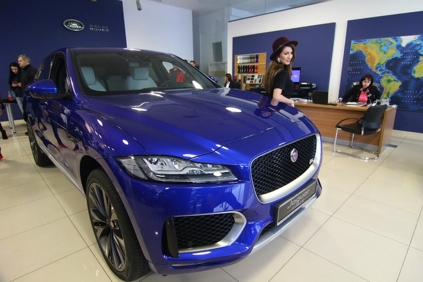 f pace un pariu castigat noul suv de la jaguar este combinatia perfecta de performanta stil si functionalitate f pace un pariu castigat noul suv de la jaguar este combinatia perfecta de performanta stil si functionalitate
