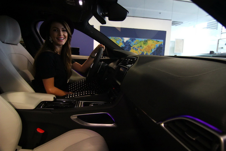 f pace un pariu castigat noul suv de la jaguar este combinatia perfecta de performanta stil si functionalitate f pace un pariu castigat noul suv de la jaguar este combinatia perfecta de performanta stil si functionalitate