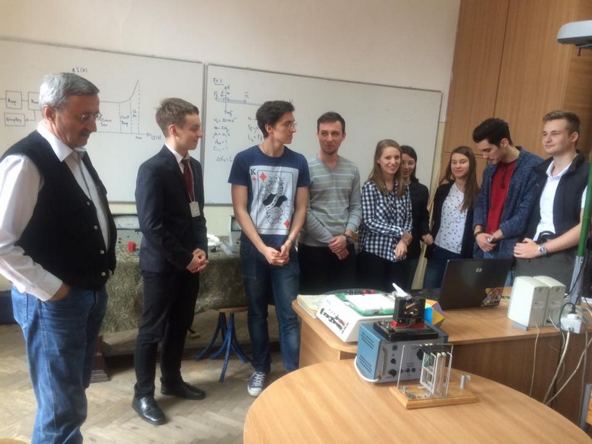 sa cunoastem si sa recunoastem valorile razvan ursu elev la colegiul national mircea cel batran medaliat sa cunoastem si sa recunoastem valorile razvan ursu elev la colegiul national mircea cel batran medaliat