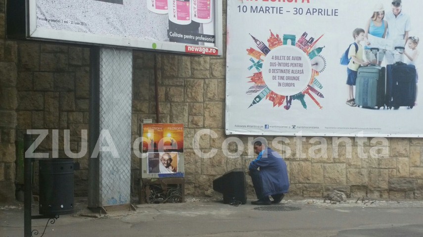 in constanta se pot viziona filme direct de pe trotuar galerie foto 594661 in constanta se pot viziona filme direct de pe trotuar galerie foto 594661