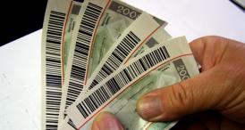 ŞOCANT! Nevoiaşii Constanţei, îndrumaţi de Primărie să folosească tichetele sociale la KFC sau în magazine care vindeau carne alterată (document)  