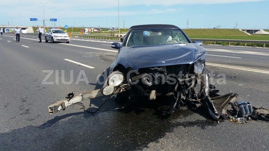 accident la valu mercedes facut praf 595031 accident la valu mercedes facut praf 595031