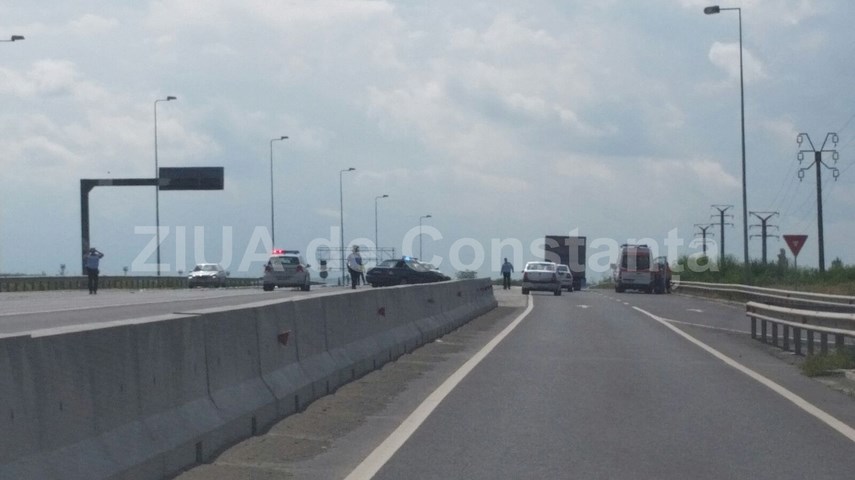 accident la valu mercedes facut praf 595031 accident la valu mercedes facut praf 595031