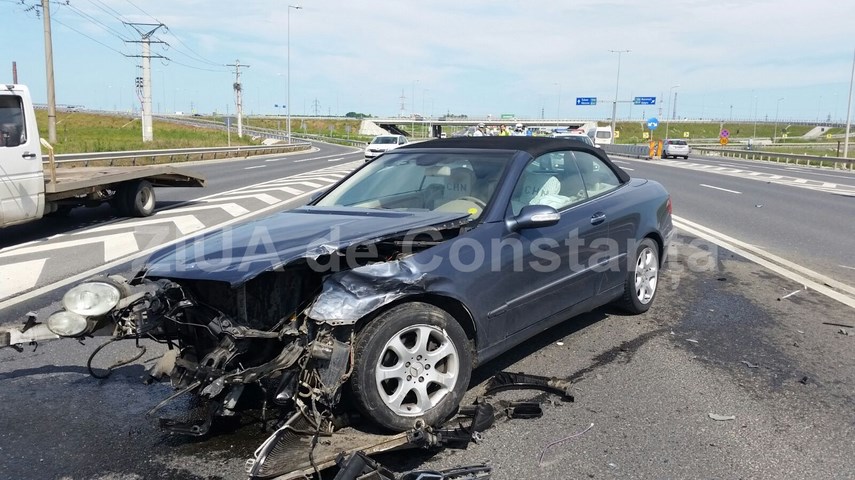 accident la valu mercedes facut praf 595031 accident la valu mercedes facut praf 595031