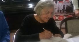 Interviu cu scriitoarea Ileana Vulpescu - „Nu e nicio laudă că nu am învăţat să folosesc computerul, dar am o scuză plauzibilă - nu-mi place ca între gânduri şi hârtie să intervină un corp străin”