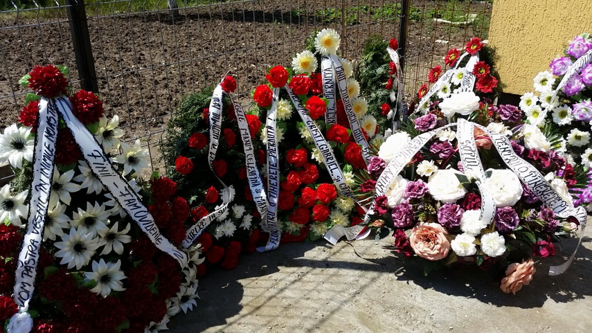 sa mi dea mie voie sa i dau pedeapsa criminalului spune ioan chivu tatal tinerei ucise la delfinariu sa mi dea mie voie sa i dau pedeapsa criminalului spune ioan chivu tatal tinerei ucise la delfinariu