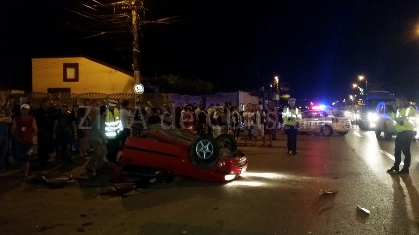 accident cu victime pe aurel vlaicu una dintre masini rupta in doua galerie foto 595359 accident cu victime pe aurel vlaicu una dintre masini rupta in doua galerie foto 595359