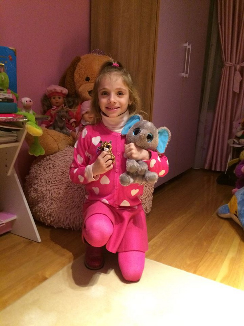 remarcata deja de octavian belu si mariana bitang sabrina alexia maneca a preluat stafeta de la mama remarcata deja de octavian belu si mariana bitang sabrina alexia maneca a preluat stafeta de la mama