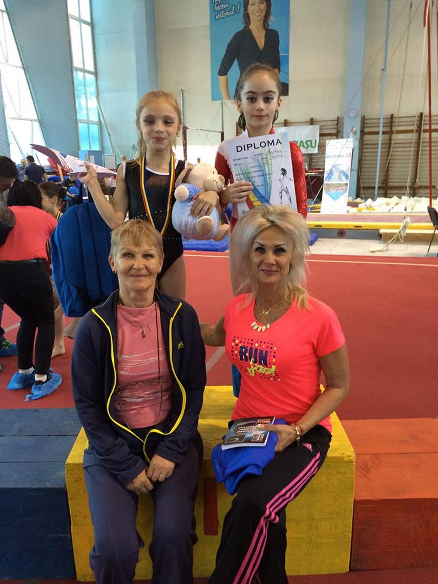 remarcata deja de octavian belu si mariana bitang sabrina alexia maneca a preluat stafeta de la mama remarcata deja de octavian belu si mariana bitang sabrina alexia maneca a preluat stafeta de la mama