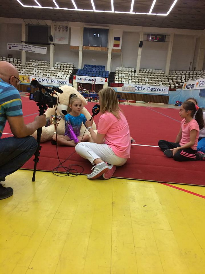 remarcata deja de octavian belu si mariana bitang sabrina alexia maneca a preluat stafeta de la mama remarcata deja de octavian belu si mariana bitang sabrina alexia maneca a preluat stafeta de la mama