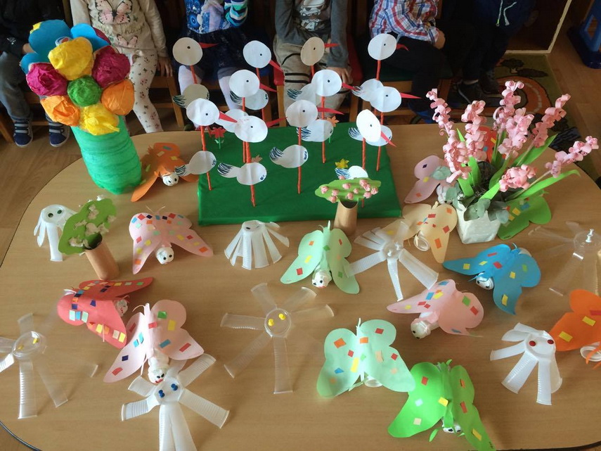 de ziua mediului picii de la gradinita comenius vor confectiona obiecte din materiale reciclabile si de ziua mediului picii de la gradinita comenius vor confectiona obiecte din materiale reciclabile si