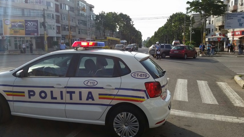 accident la intersectia dintre bulevardul tomis cu strada ion ratiu 595552 accident la intersectia dintre bulevardul tomis cu strada ion ratiu 595552