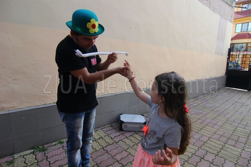 fericire pe fetele copiilor fotoreportaj dedicat celor mai iubite persoane din lume 595601 fericire pe fetele copiilor fotoreportaj dedicat celor mai iubite persoane din lume 595601