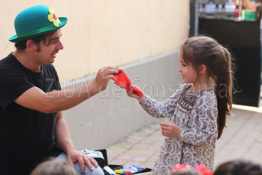 fericire pe fetele copiilor fotoreportaj dedicat celor mai iubite persoane din lume 595601 fericire pe fetele copiilor fotoreportaj dedicat celor mai iubite persoane din lume 595601