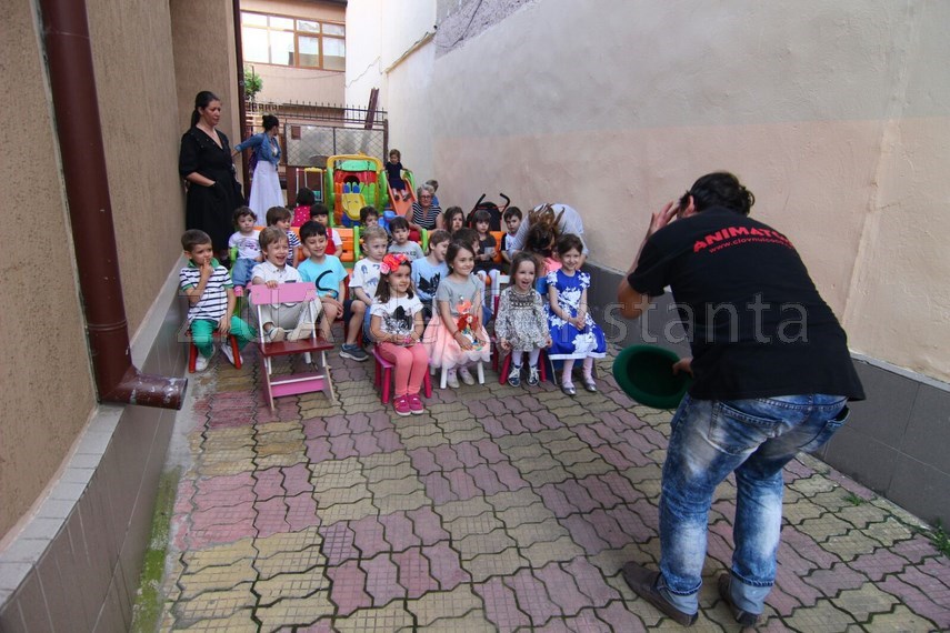 fericire pe fetele copiilor fotoreportaj dedicat celor mai iubite persoane din lume 595601 fericire pe fetele copiilor fotoreportaj dedicat celor mai iubite persoane din lume 595601