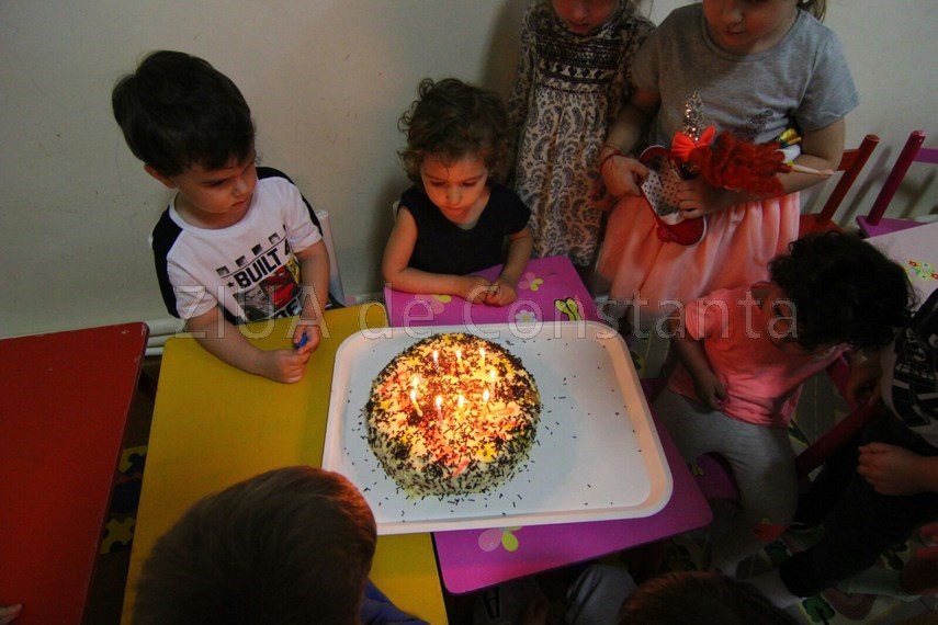 fericire pe fetele copiilor fotoreportaj dedicat celor mai iubite persoane din lume 595601 fericire pe fetele copiilor fotoreportaj dedicat celor mai iubite persoane din lume 595601