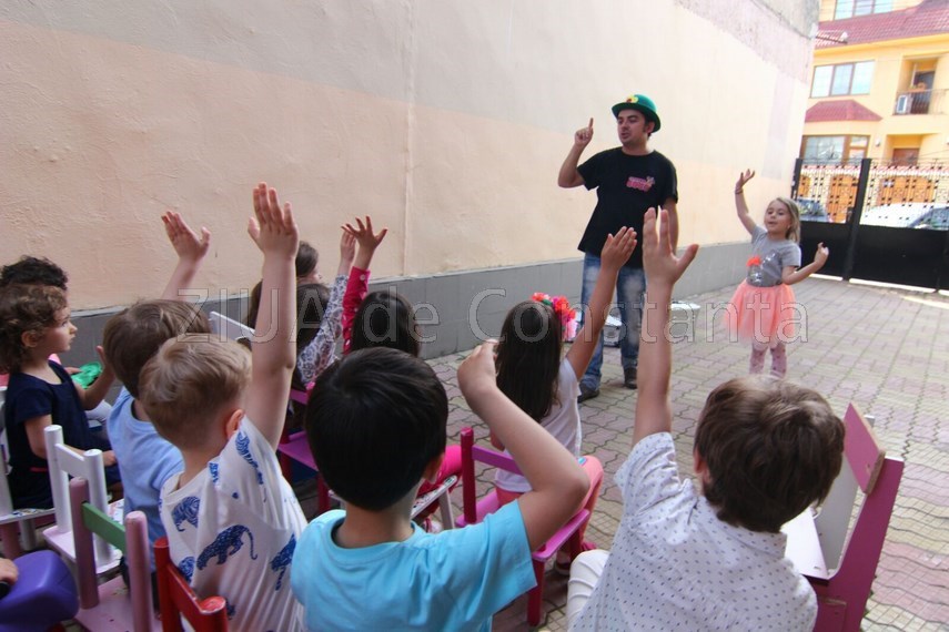 fericire pe fetele copiilor fotoreportaj dedicat celor mai iubite persoane din lume 595601 fericire pe fetele copiilor fotoreportaj dedicat celor mai iubite persoane din lume 595601