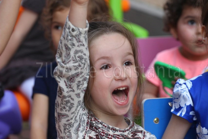 fericire pe fetele copiilor fotoreportaj dedicat celor mai iubite persoane din lume 595601 fericire pe fetele copiilor fotoreportaj dedicat celor mai iubite persoane din lume 595601