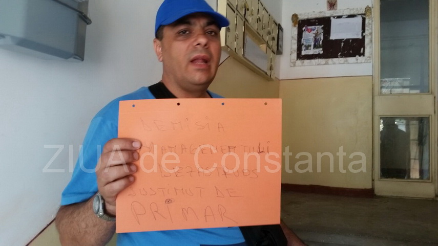 noi proteste la radet constanta se cere demisia directorului liviu popa galerie foto 595739 noi proteste la radet constanta se cere demisia directorului liviu popa galerie foto 595739