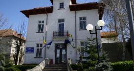 Secretoşi sau cu averile la vedere, ei vor să-şi adjudece fotoliul de primar la Eforie (documente)