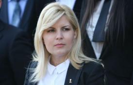Elena Udrea – „Sunt foarte puţine persoane cu care mai am voie să mai vorbesc\