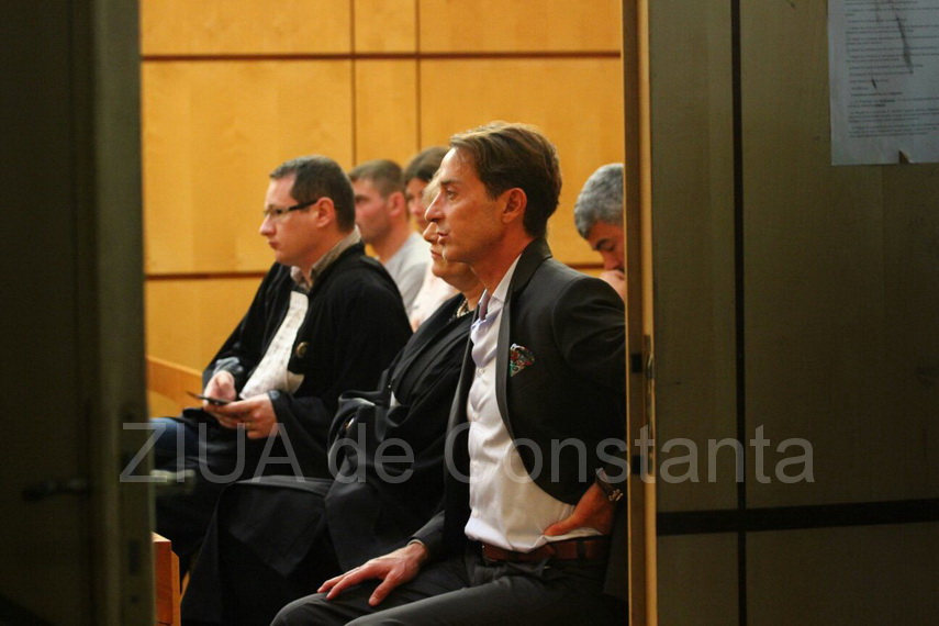 radu mazare a ajuns la tribunalul constanta 596159 radu mazare a ajuns la tribunalul constanta 596159