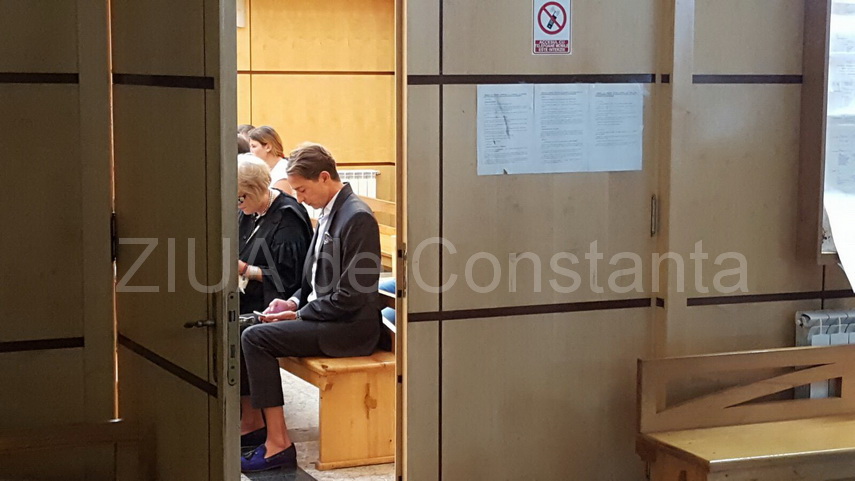 radu mazare a ajuns la tribunalul constanta 596159 radu mazare a ajuns la tribunalul constanta 596159