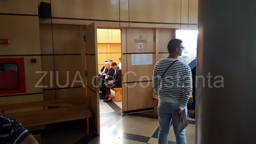 radu mazare a ajuns la tribunalul constanta 596159 radu mazare a ajuns la tribunalul constanta 596159