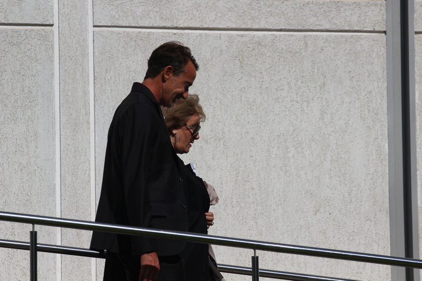 in timp ce se afla la tribunalul constanta radu mazare a primit o veste proasta galerie foto 596207 in timp ce se afla la tribunalul constanta radu mazare a primit o veste proasta galerie foto 596207