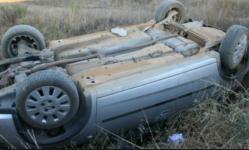 UPDATE. O mașină s-a răsturnat în localitatea Mereni 