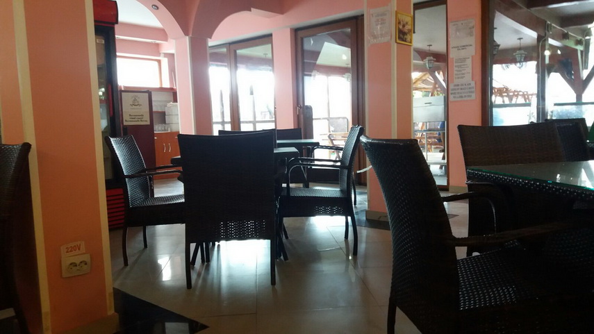 casa iancu un local rustic din statiunea mamaia unde ai parte de o gama diversificata de preparate galerie casa iancu un local rustic din statiunea mamaia unde ai parte de o gama diversificata de preparate galerie