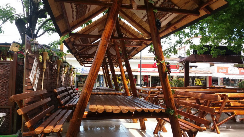 casa iancu un local rustic din statiunea mamaia unde ai parte de o gama diversificata de preparate galerie casa iancu un local rustic din statiunea mamaia unde ai parte de o gama diversificata de preparate galerie