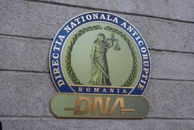 Comisar în cadrul Gărzii Naționale de Mediu, trimis în judecată pentru mită