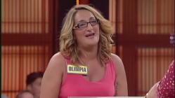 O cheamă Olimpia și... râde. Nu oricum! (video)