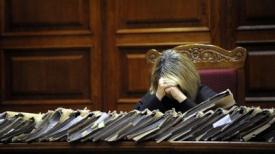 Manevre cu fonduri europene. Primarul unei comune a fost trimis în judecată