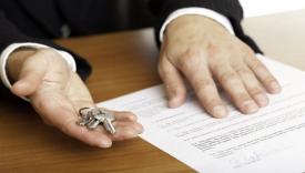 Dacă veți apela la Legea dării în plată, ați putea scăpa de plata impozitului pe transfer