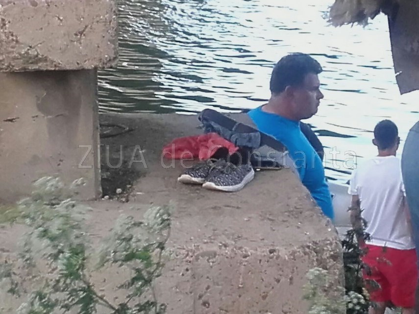 actiune contracronometru scafandrii si smurd se indreapta spre navodari o persoana inecata 597317 actiune contracronometru scafandrii si smurd se indreapta spre navodari o persoana inecata 597317