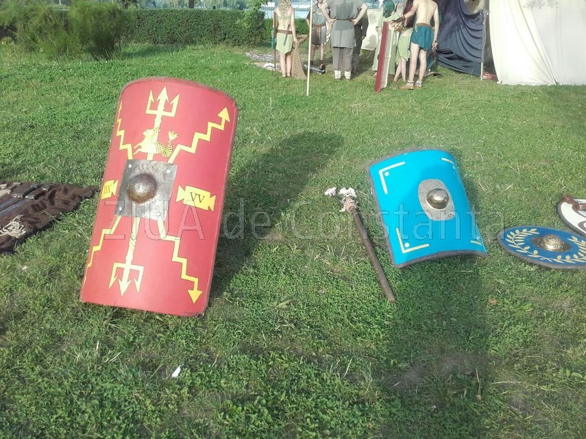 dacii s au mutat in satul de vacanta armuri bijuterii lupte si traditie reinventata 597586 dacii s au mutat in satul de vacanta armuri bijuterii lupte si traditie reinventata 597586