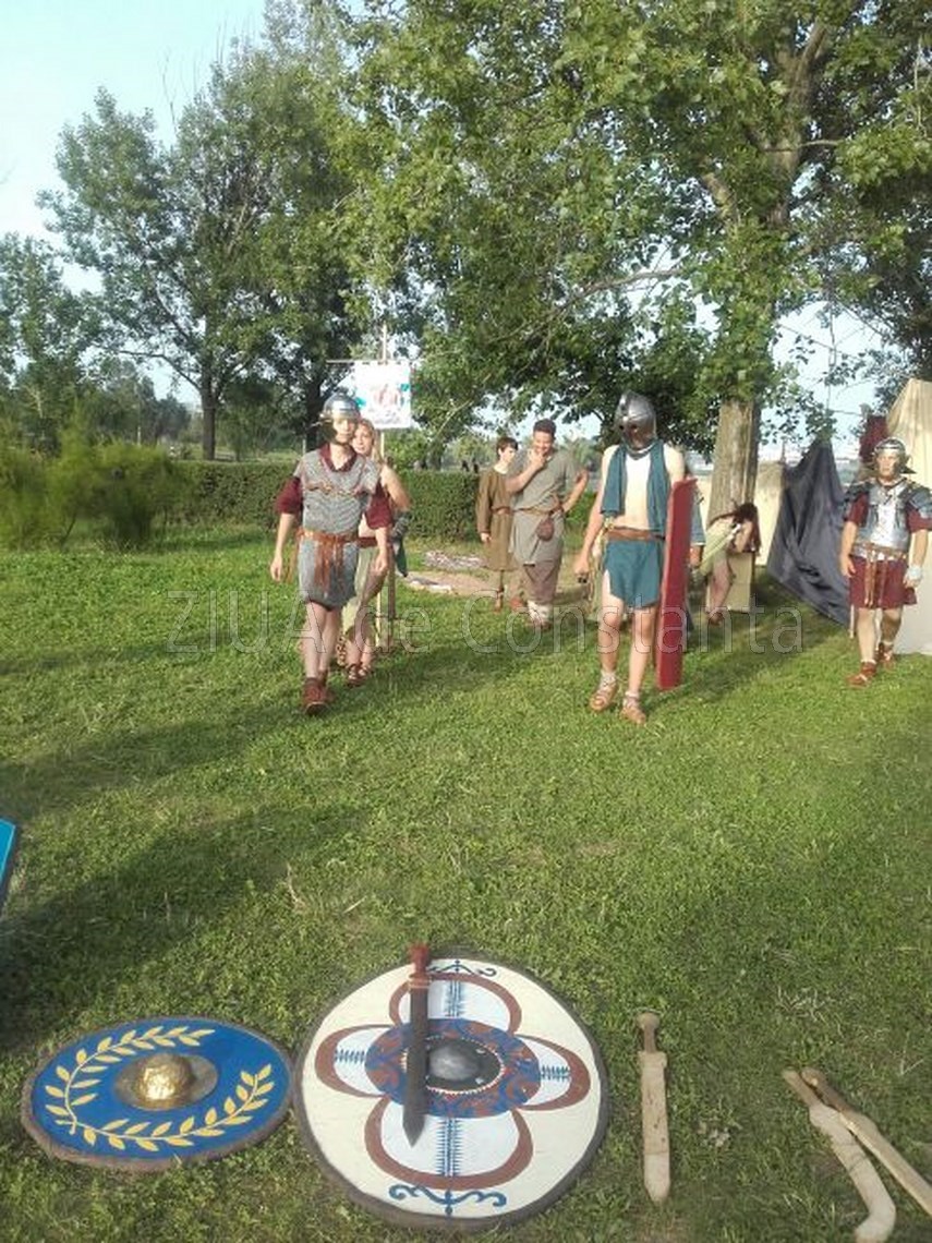 dacii s au mutat in satul de vacanta armuri bijuterii lupte si traditie reinventata 597586 dacii s au mutat in satul de vacanta armuri bijuterii lupte si traditie reinventata 597586