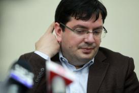 Greu de spus dacă fostul ministru Bănicioiu ar fi primit informări în legătură cu Hexi Pharma