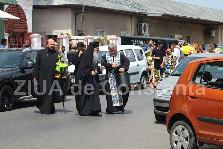 cu lacrimi si pareri de rau georgiana voineagu este inrmormantata la aceasta ora 598316 cu lacrimi si pareri de rau georgiana voineagu este inrmormantata la aceasta ora 598316