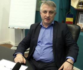 Și senatorii din Comisia de învățământ îi cer demisia ministrului Bostan!