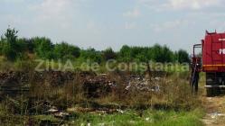 Foc pus de o mână criminală? Gunoaiele incendiate de aseară au pus, iarăşi, pompierii pe jar (galerie foto+video) 