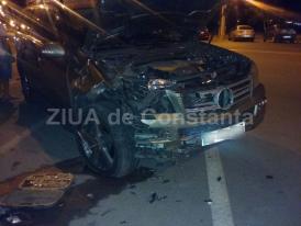 Exclusiv. Trei mașini au intrat în coliziune în zona parcului acvatic de la intrare în Mamaia! (galerie foto) 