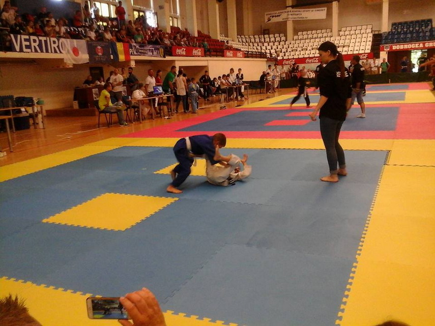 absoluto constanta a obtinut 22 de medalii la cupa tomis la jiu jitsu brazilian 599385 absoluto constanta a obtinut 22 de medalii la cupa tomis la jiu jitsu brazilian 599385